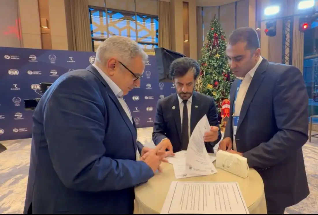 دیدار محمدرضا پازندمهر با محمد بن‌سلیم رئیس فدراسیون جهانی اتومبیل‌رانی FIA در تاشکند